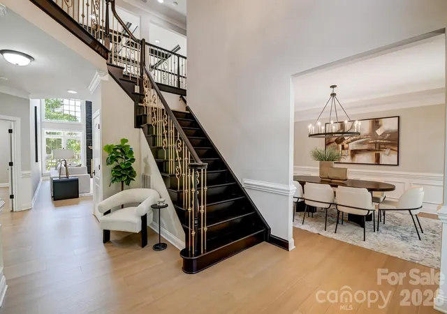 Photo 3 of Single family home for sale at 8707 Fairview Rd, Charlotte, NC 28226 | MLS# 4350865 | Listing updated on 2026-08-23