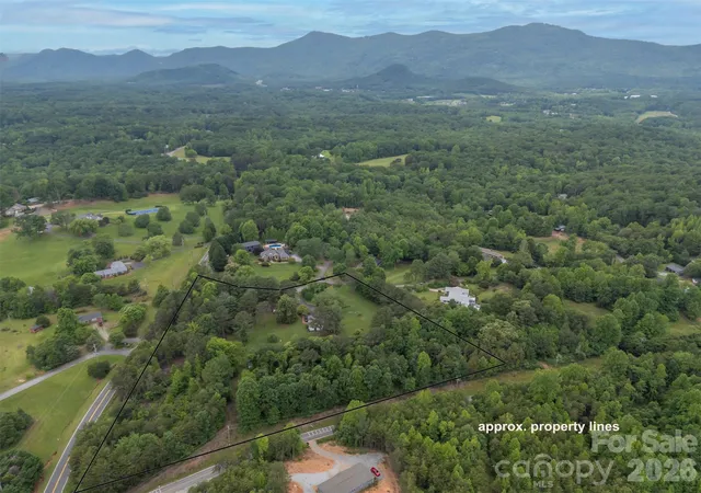 48th image of 64 Persimmon Hl Dr, Columbus, NC 28722 | MLS# 4350872
