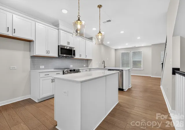 Photo 2 of Townhouse for sale at 1140 Bismuth Ln, Charlotte, NC 28211 | MLS# 4350907 | Listing updated on 2026-10-04