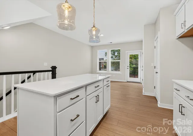 Photo 3 of Sale Pending at 1140 Bismuth Ln, Charlotte, NC 28211 | MLS# 4350907 | Listing updated on 2026-10-13