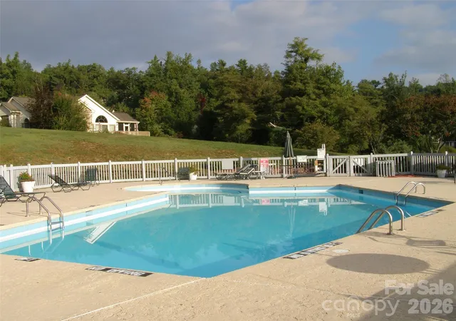 Homes for sale in Flat Rock, NC | 155 Winding Meadows Dr, Flat Rock, NC 28731 | MLS# 4350986