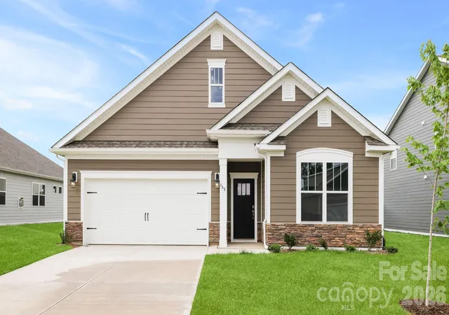 Photo 1 of Single family home for sale at 648 River Btm Rd, Fletcher, NC 28792 | MLS# 4351002 | Listing updated on 2026-10-01