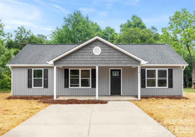 Homes for sale in Albemarle, NC | 414 Peachtree St, Albemarle, NC 28001 | MLS# 4351060