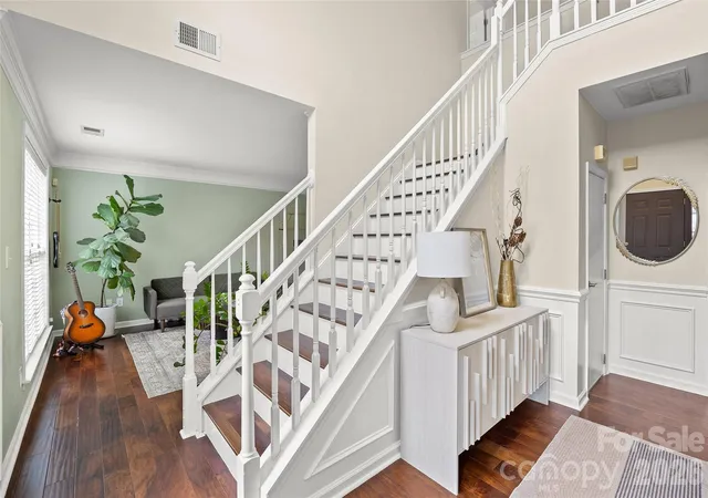 3rd image of 14339 Crown Harbor Dr, Charlotte, NC 28278 | MLS# 4351125