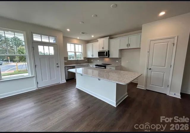 Photo 3 of Townhouse for sale at 1075 S Point Rd, Belmont, NC 28012 | MLS# 4351165 | Listing updated on 2026-09-12