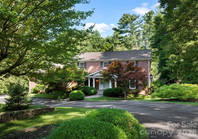 42nd image of 110 Glengary Dr, Flat Rock, NC 28731 | MLS# 4351379