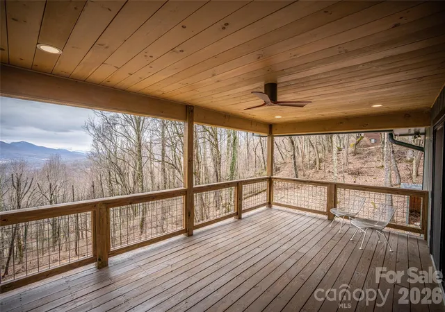 Photo 3 of Single family home for sale at 453 Friendly Acres Dr, Waynesville, NC 28786 | MLS# 4351574 | Listing updated on 2026-10-08