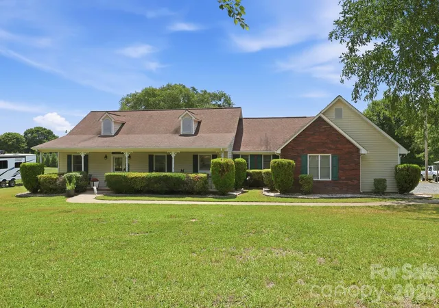 Homes for sale in Locust, NC | 25472 Millingport Rd, Locust, NC 28097 | MLS# 4351662