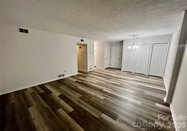 2nd image of 427 6Th Ave W #A-2, Hendersonville, NC 28739 | MLS# 4351694