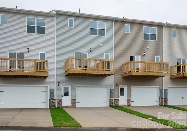 Photo 20 of Townhouse for sale at 1854 Rhyne Elementary Dr, Dallas, NC | MLS# 4351717 | Listing updated on 2026-10-01