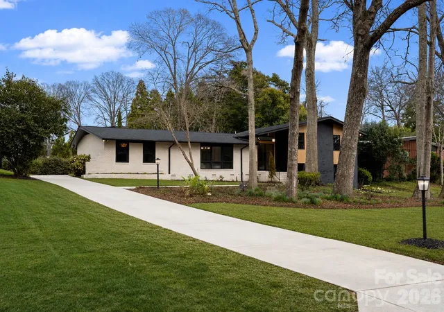 1st image of 823 Wingrave Dr, Charlotte, NC 28270 | MLS# 4351903
