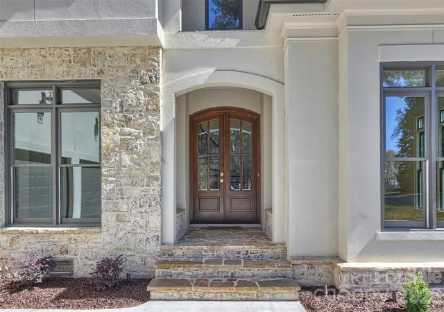 2nd image of 18802 Pentwater Ct, Cornelius, NC 28031 | MLS# 4351983