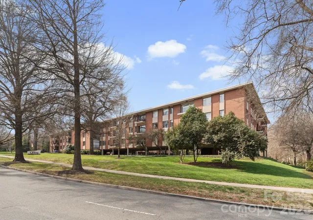 Listing Photo 1 - Condo for sale in building located at 1300 Queens Rd, Charlotte, NC 28207