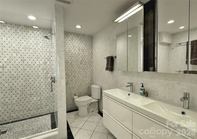 5th image of 1300 Queens Rd, Charlotte, NC 28207 | MLS# 4352064