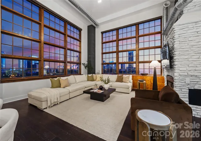 Listing Photo 3 - Condo for sale in building located at 715 N Graham St, Charlotte, NC 28202 - Unit #603