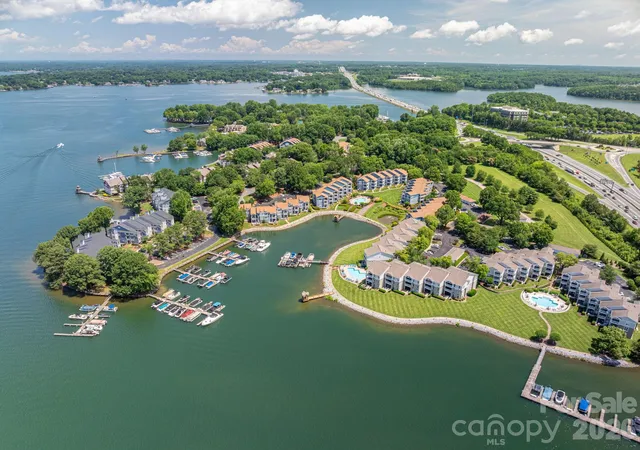 2nd image of 1018 Southwest Dr Sw #18, Davidson, NC 28036 | MLS# 4352350