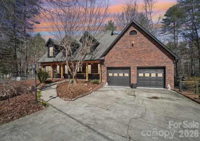 Photo 2 of Single family home for sale at 4005 Little River Rd, Hendersonville, NC 28739 | MLS# 4352423 | Listing updated on 2026-10-04