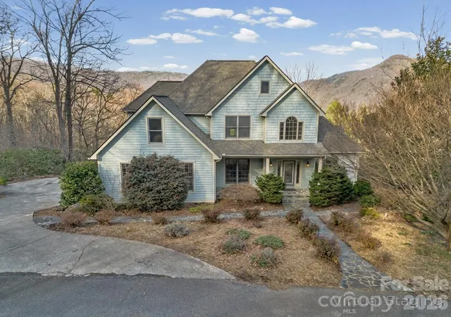 Photo 2 of Single family home for sale at 308 Bluebird Rd, Lake Lure, NC 28746 | MLS# 4352489 | Listing updated on 2026-10-05