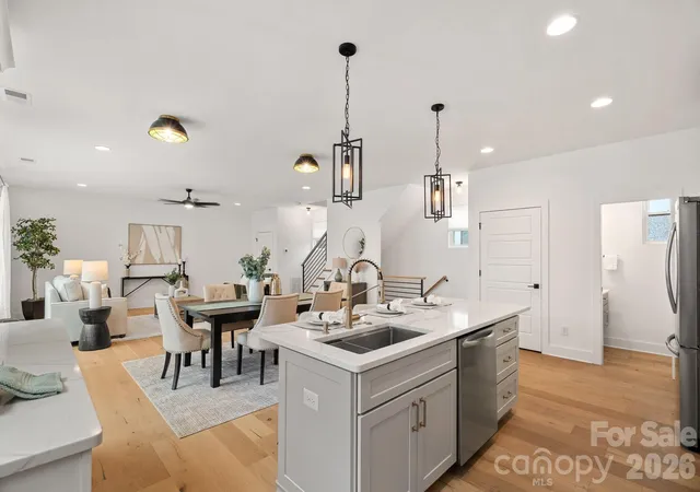 4th image of 306 Wesley Heights Wy, Charlotte, NC 28208 | MLS# 4352519