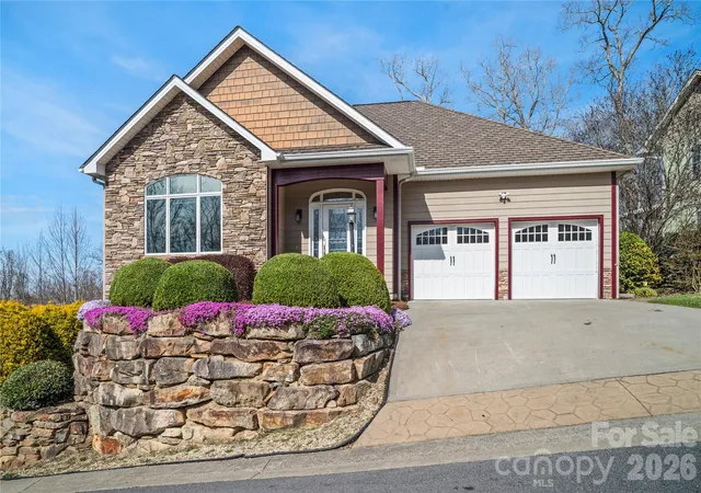 3rd image of 84 Deep Valley Ln, Hendersonville, NC 28791 | MLS# 4352594