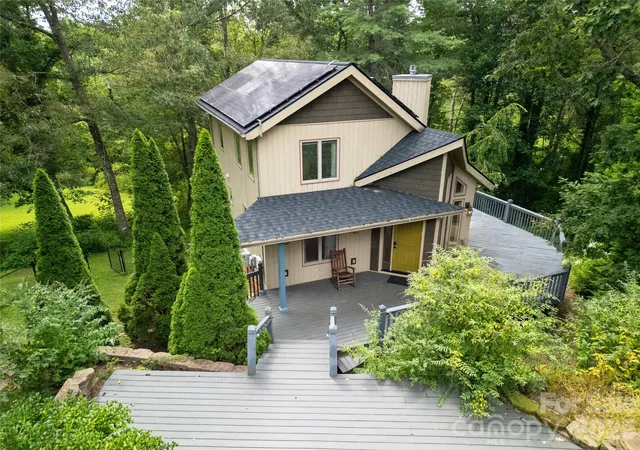 Photo 1 of Single family home for sale at 72 Memory Ln, Brevard, NC 28712 | MLS# 4352602 | Listing updated on 2026-08-29