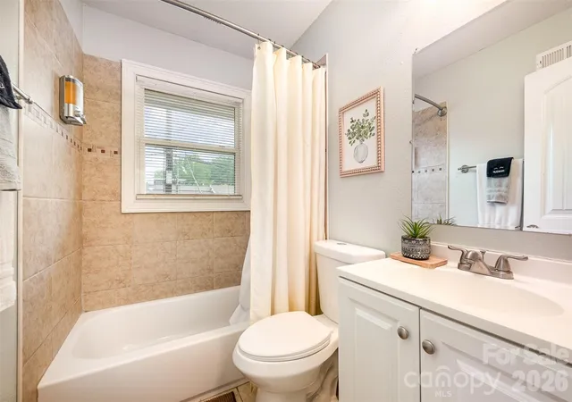 3rd image of 1512 Seigle Ave #2, Charlotte, NC 28205 | MLS# 4352757