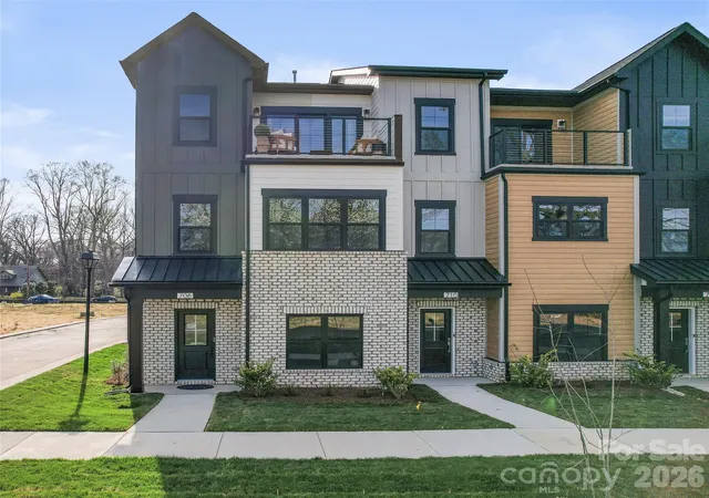 Photo 1 of Townhouse for sale at 512 Mystic Park Aly #2, Huntersville, NC 28078 | MLS# 4352872 | Listing updated on 2026-09-09