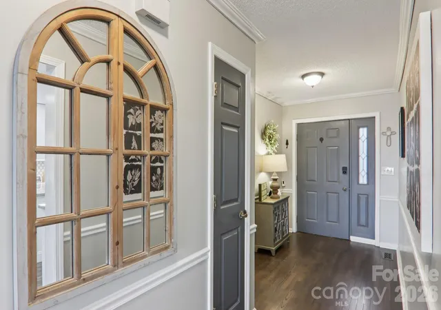 Photo 2 of Condo for sale at 1601 Fleetwood Plz, Laurel Park, NC 28739 | MLS# 4352883 | Listing updated on 2026-09-27