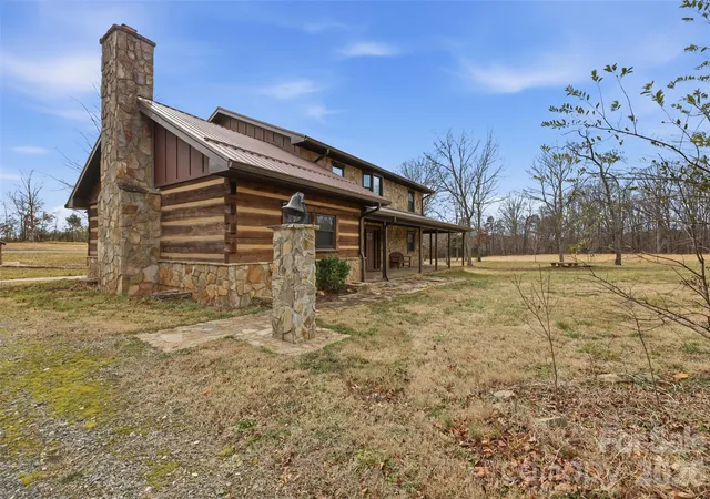 43rd image of 2255 Mount Olive Church Rd, Newton, NC 28658 | MLS# 4352999