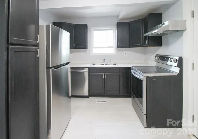 4th image of 107 Pine St, Chester, SC 29706 | MLS# 4353022