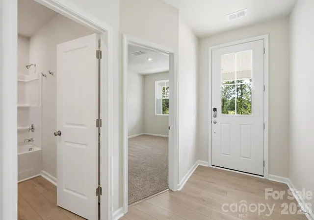 4th image of 2712 Phoenix Ct, Gastonia, NC 28052 | MLS# 4353138