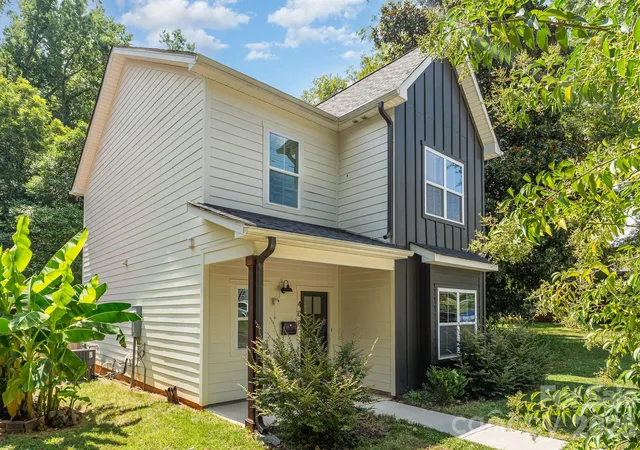 3rd image of 408 Joe Louis St, Fort Mill, SC 29715 | MLS# 4353155