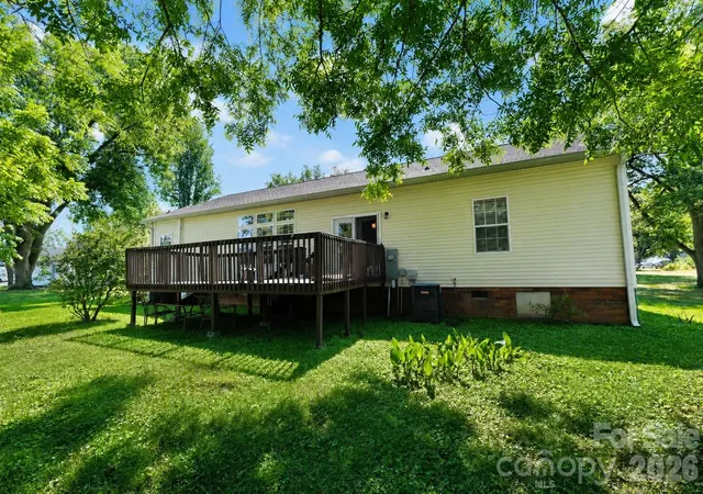 Photo 3 of Sale Pending at 3951 Springs Rd, Conover, NC 28613 | MLS# 4353185 | Listing updated on 2026-08-20