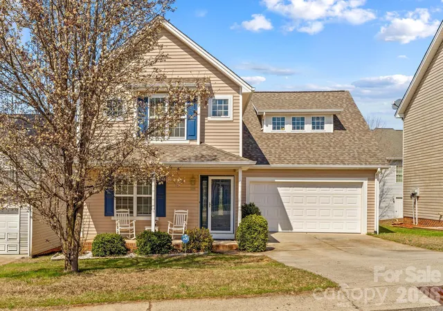 Single family home for sale at 219 19th Avenue SE, Hickory, NC 28602 | MLS# 4353222