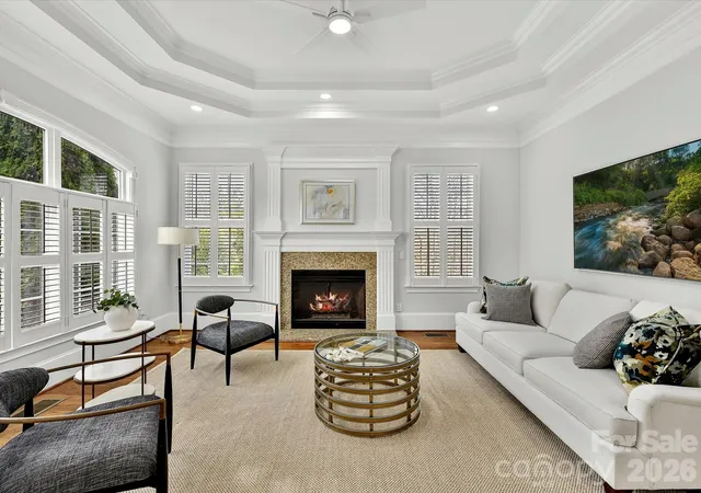 Photo 4 of Sale Pending at 1805 Mt Isle Harbor Dr, Charlotte, NC 28214 | MLS# 4353230 | Listing updated on 2026-08-31