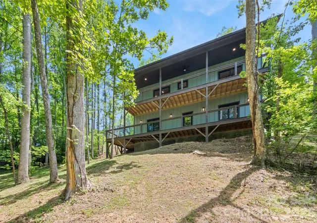 4th image of 288 Ironwood Dr, Clyde, NC 28721 | MLS# 4353359