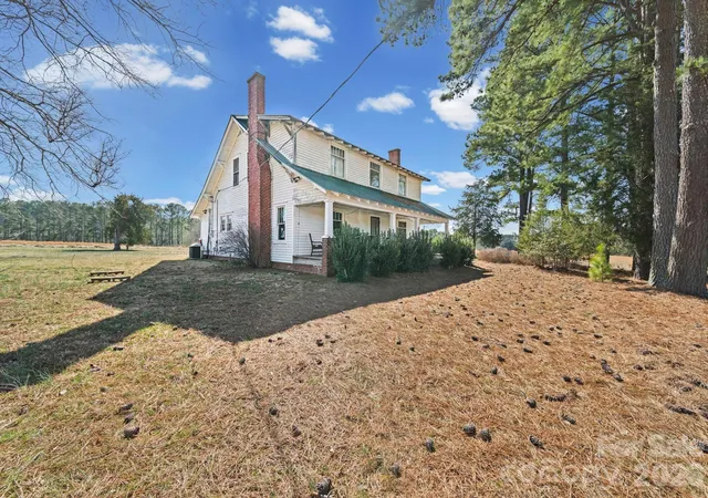 Photo 3 of House for sale at 1347 Newsome Rd, Denton, NC 27239 | MLS# 4353367 | Listing updated on 2026-08-13