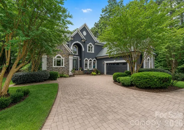 1st image of 8915 Warwicke Ln, Sherrills Ford, NC 28673 | MLS# 4353369
