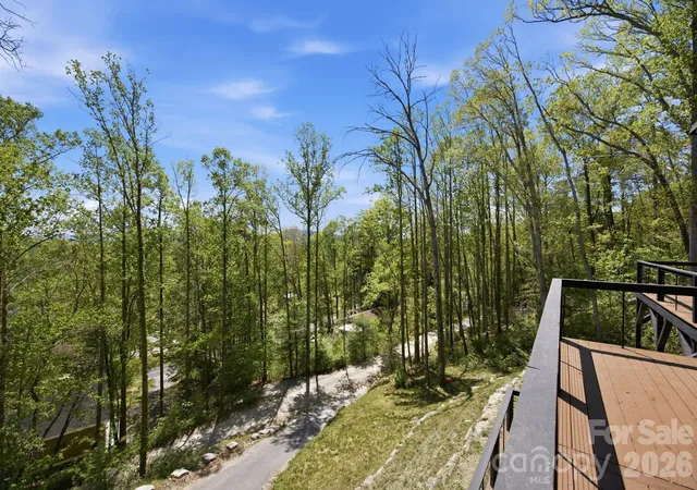 46th image of 102 Sandpiper Palisades St, Hendersonville, NC 28792 | MLS# 4353413