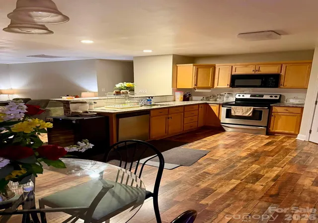 Photo 3 of Single family home for sale at 766 Main St Sw, Concord, NC 28027 | MLS# 4353449 | Listing updated on 2026-09-12