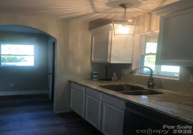 Photo 4 of Single family home for sale at 5111 Stockbridge Dr, Mount Holly, NC 28120 | MLS# 4353724 | Listing updated on 2026-10-08