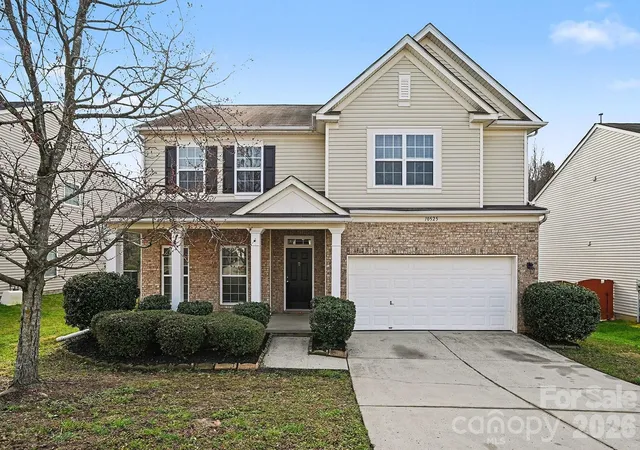 1st image of 10525 Dominion Village Dr, Charlotte, NC 28269 | MLS# 4353795