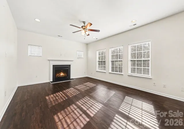 3rd image of 10525 Dominion Village Dr, Charlotte, NC 28269 | MLS# 4353795