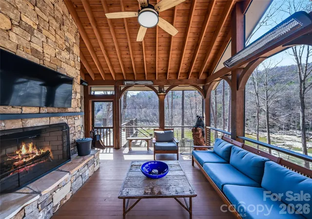 Photo 4 of Single family home for sale at 3735 French Broad Pkwy, Marshall, NC 28753 | MLS# 4353806 | Listing updated on 2026-10-02