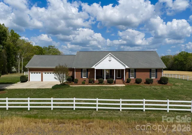 Homes for sale in Marshville, NC | 824 N Forest Hills School Rd, Marshville, NC 28103 | MLS# 4353815