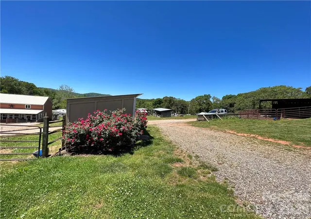 Homes for sale in Love Valley, NC | 105 Filly Trl, Love Valley, NC 28625 | MLS# 4353834