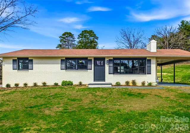 3rd image of 2 Oakland St, Weaverville, NC 28787 | MLS# 4353876