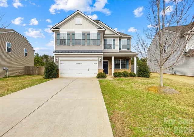 Homes for sale in Mount Holly, NC | 124 Tasman Dr, Mount Holly, NC 28120 | MLS# 4353970
