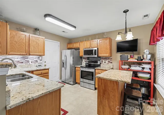 Photo 2 of Single family home for sale at 741 Wilderness Trl Dr, Charlotte, NC 28214 | MLS# 4354037 | Listing updated on 2026-09-28