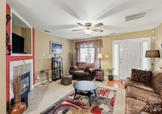 Photo 4 of Single family home for sale at 741 Wilderness Trl Dr, Charlotte, NC 28214 | MLS# 4354037 | Listing updated on 2026-10-27